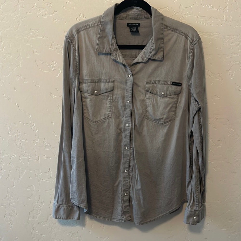 Calvin Klien Jeans Lightweight long sleeve snap shirt